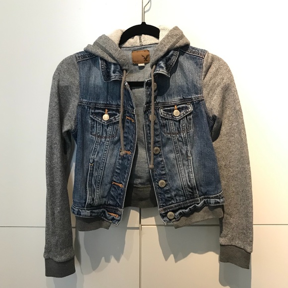 American Eagle Jean Jacket - Picture 2 of 6